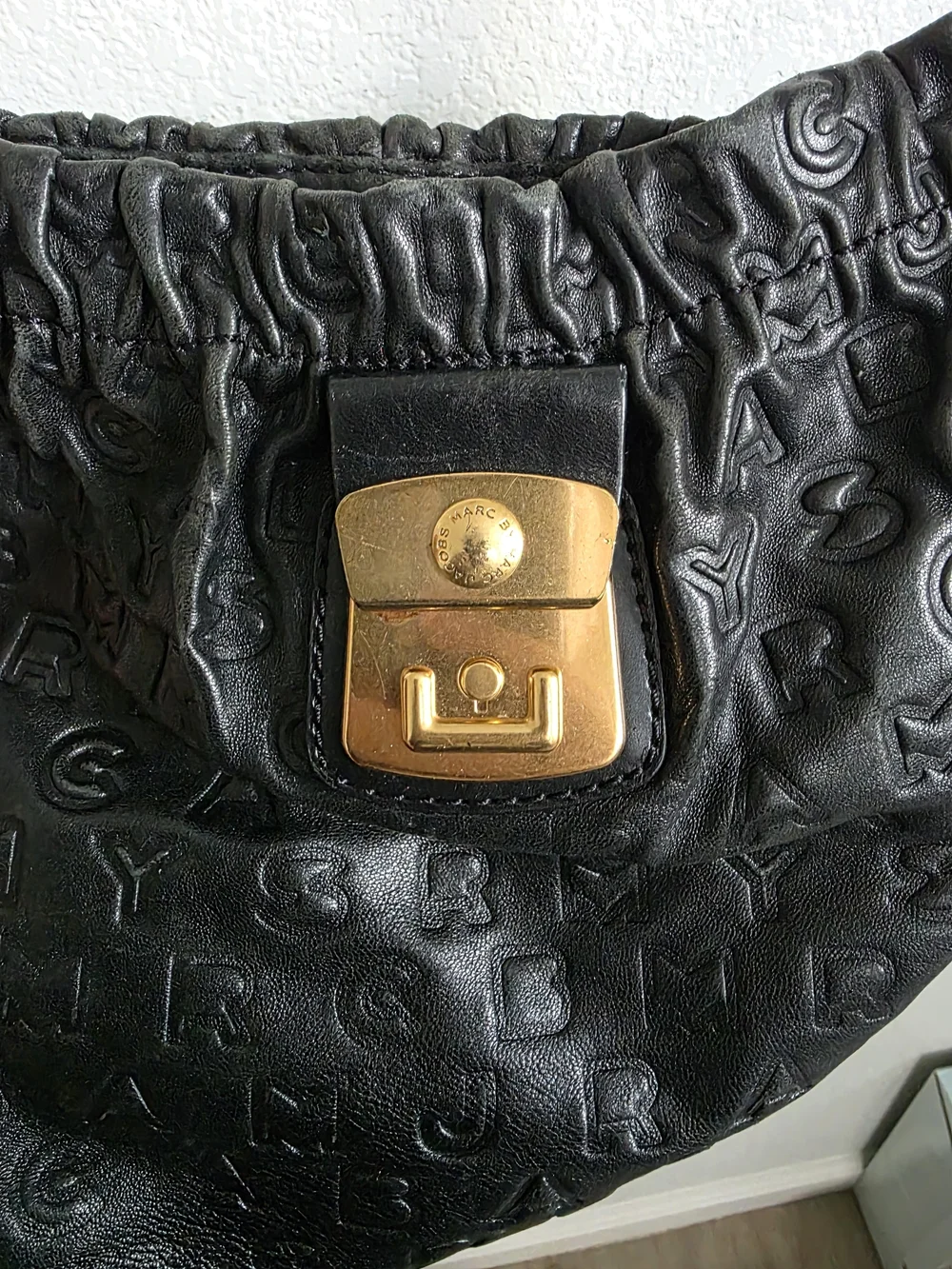 Marc Jacobs Cross Body Bag with Gold Hardware As Is - Picture 3 of 8